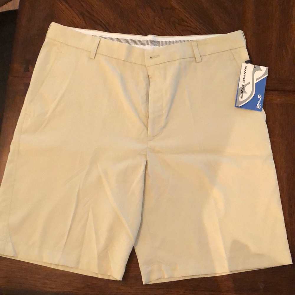 Snake Eyes golf shorts